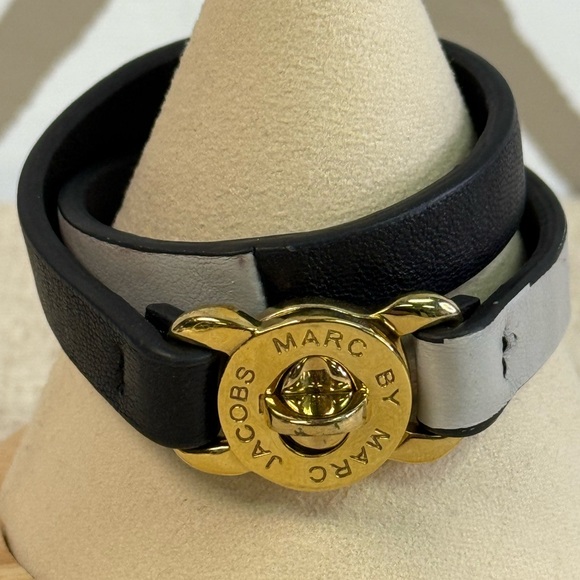 Marc Jacobs Jewelry - Marc by Marc Jacobs Leather Black & Gray Wrap Bracelet Gold Turnlock Clasp